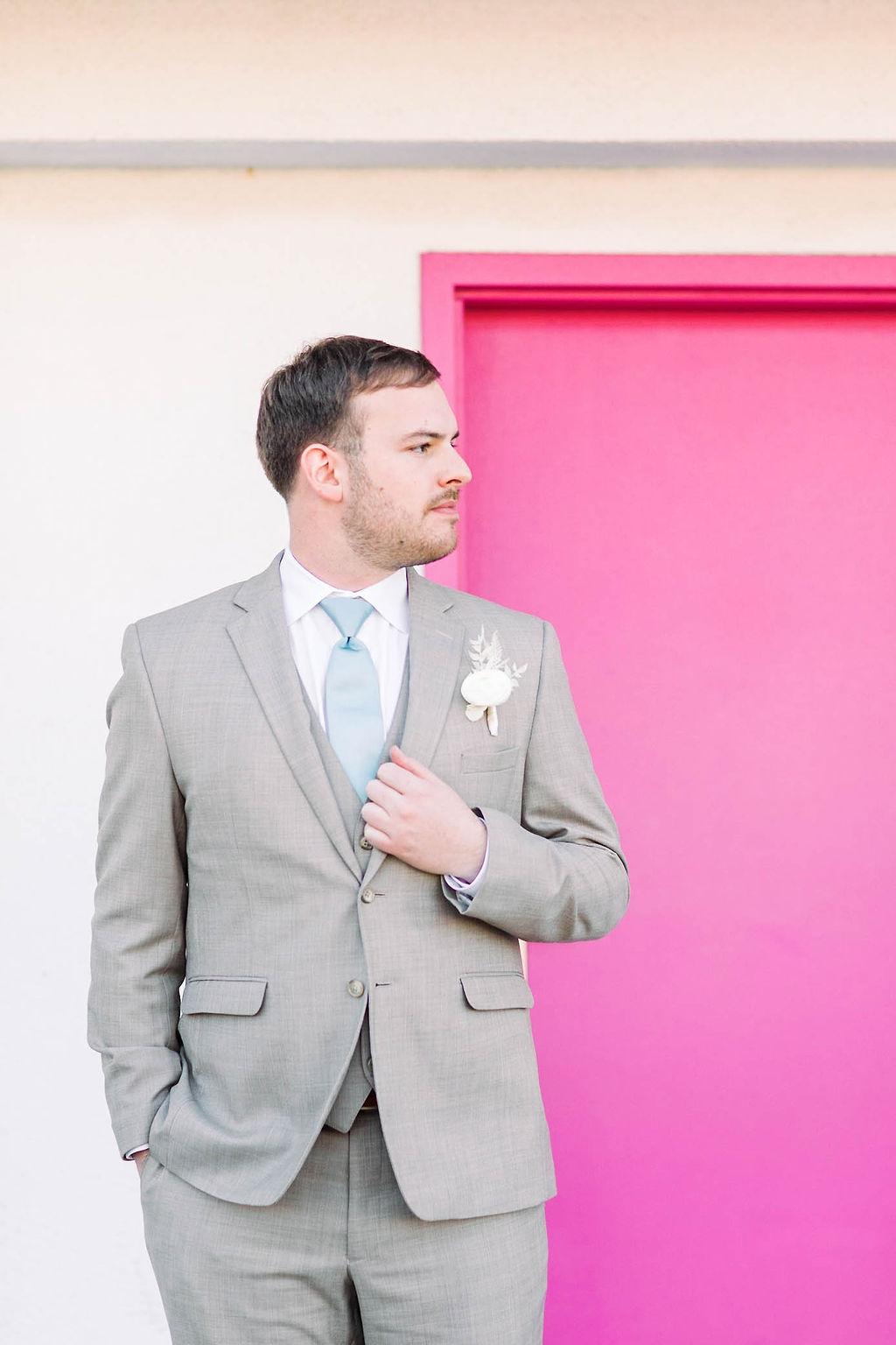 A Colorful Spring Wedding in Palm Springs 30