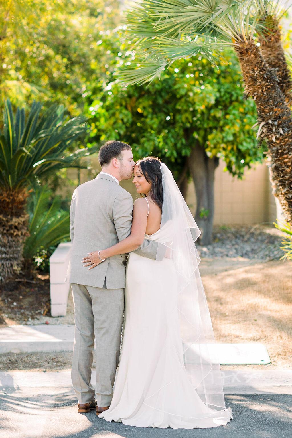 A Colorful Spring Wedding in Palm Springs 18