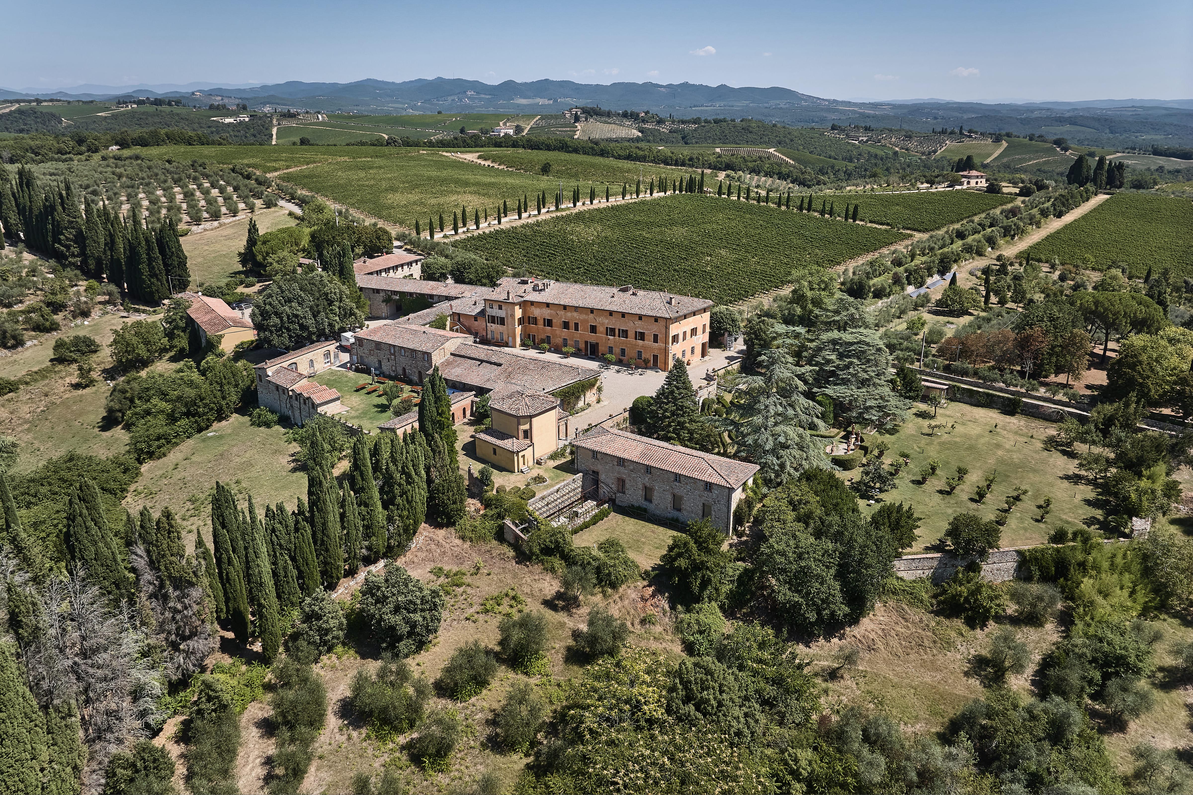 A Romantic Tuscany Wedding at Vill Catignano 53