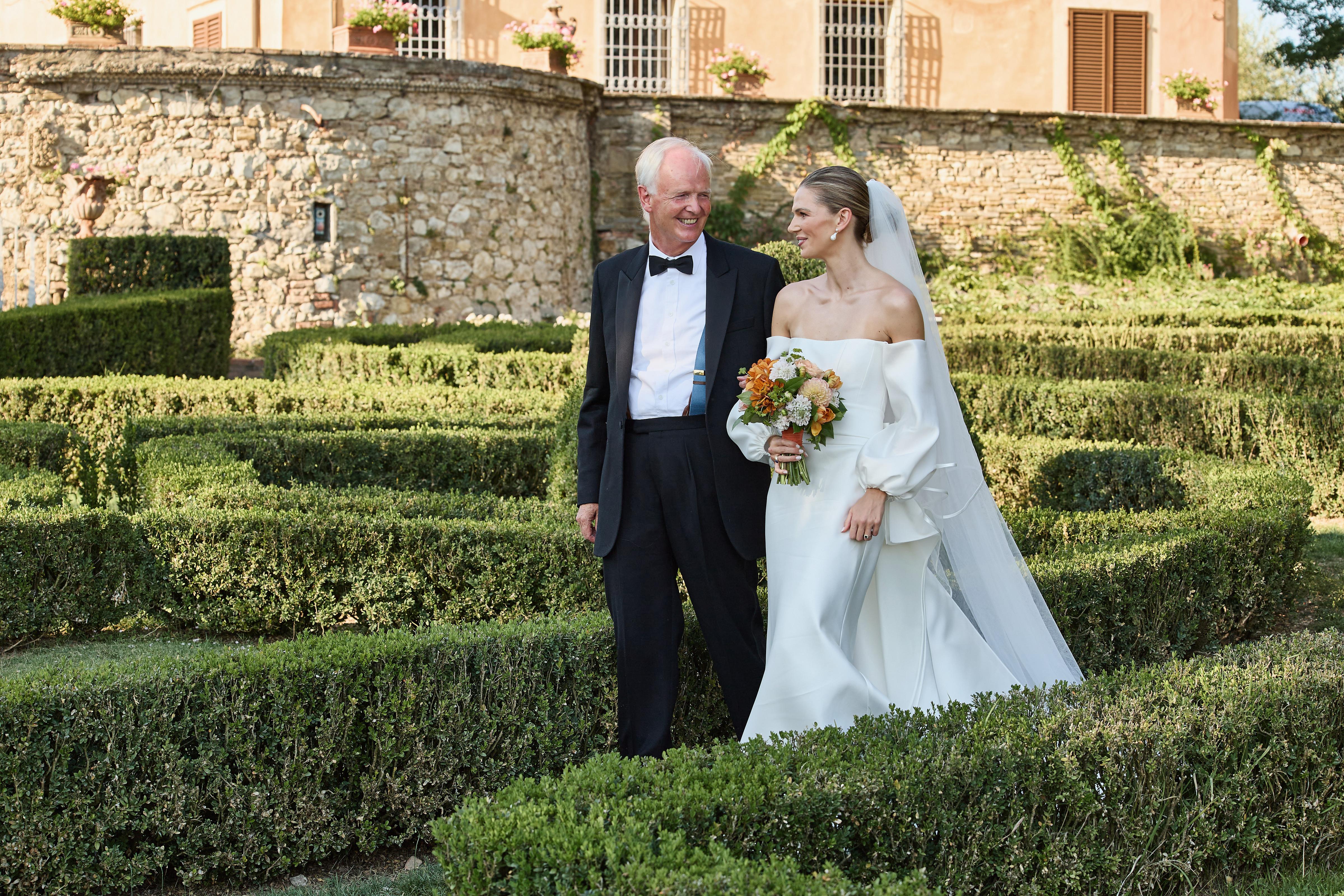 A Romantic Tuscany Wedding at Vill Catignano 49
