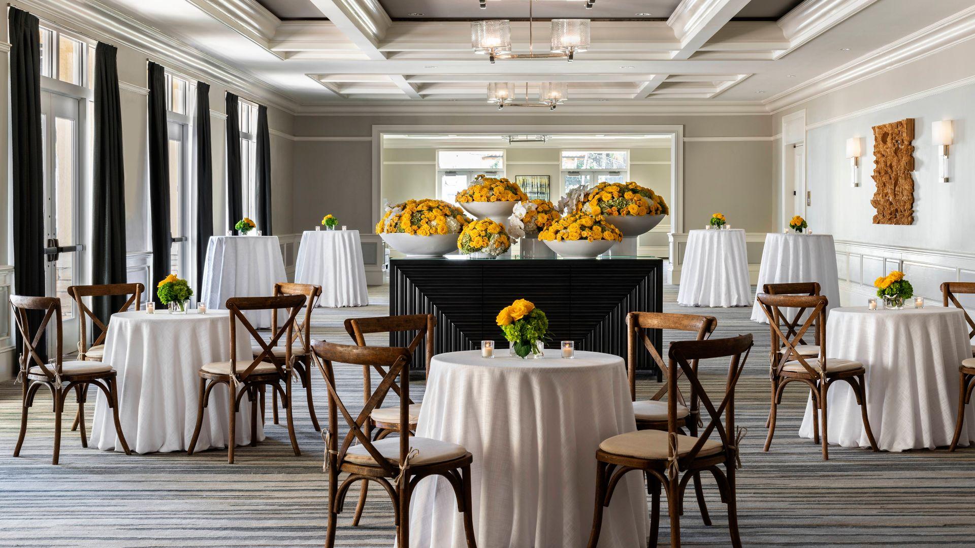 The Ritz-Carlton Naples, Tiburón