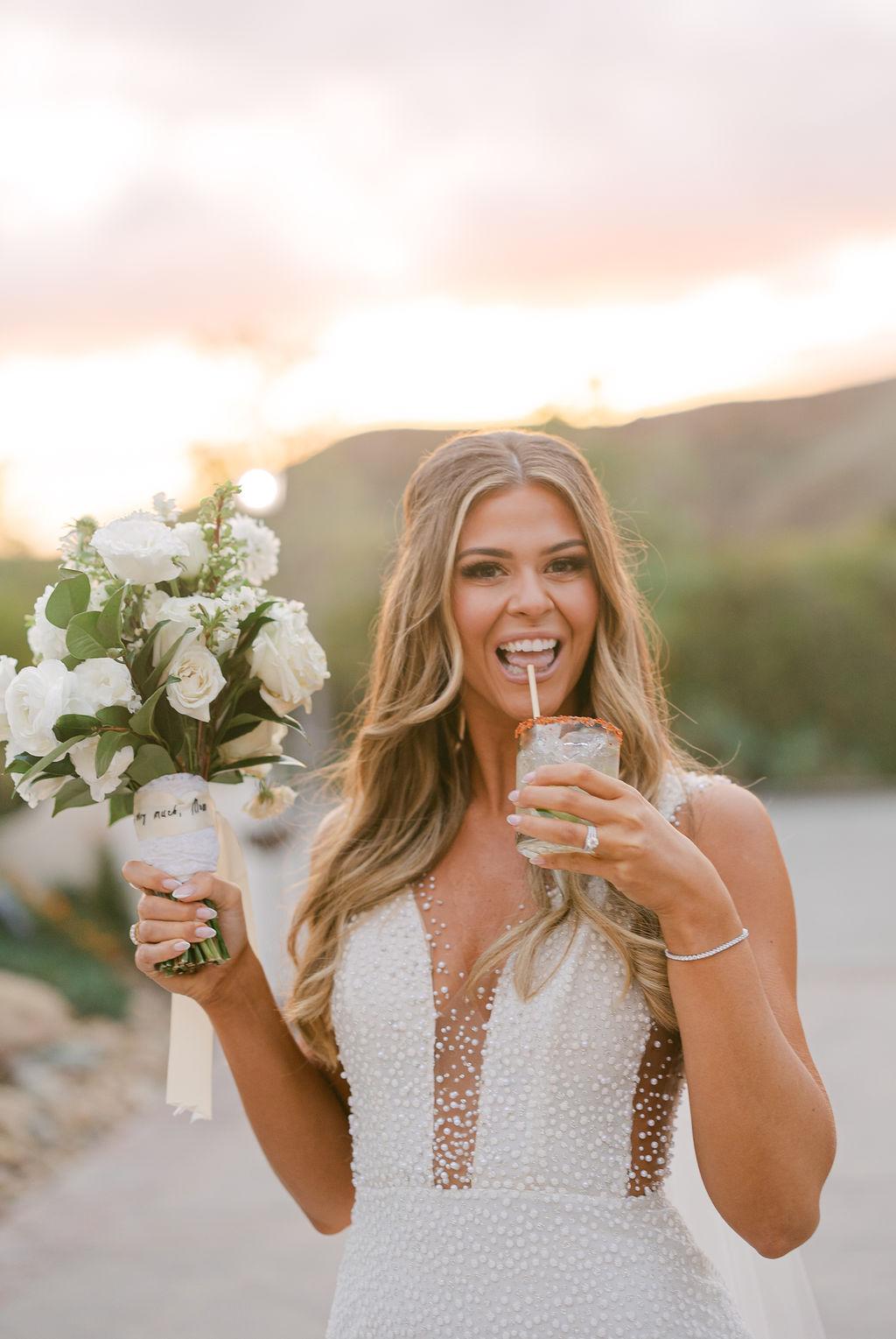A Modern Fall Wedding at Hummingbird Nest Ranch Villa 7