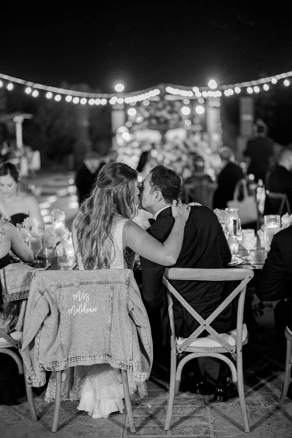 A Modern Fall Wedding at Hummingbird Nest Ranch Villa 58