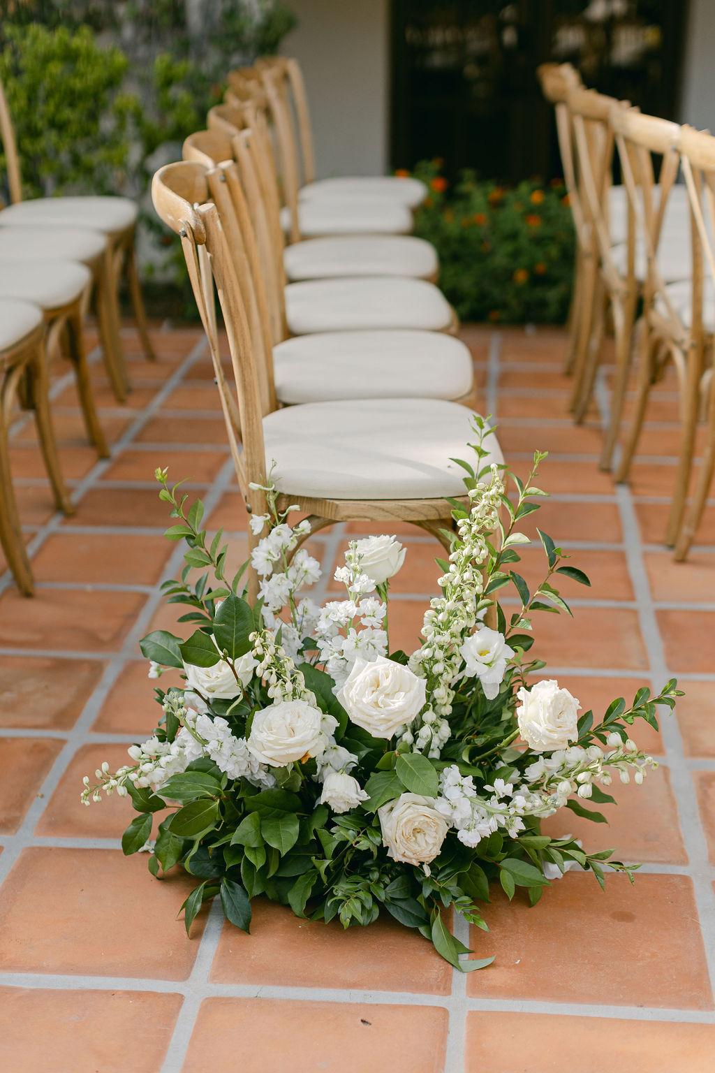 A Modern Fall Wedding at Hummingbird Nest Ranch Villa 35
