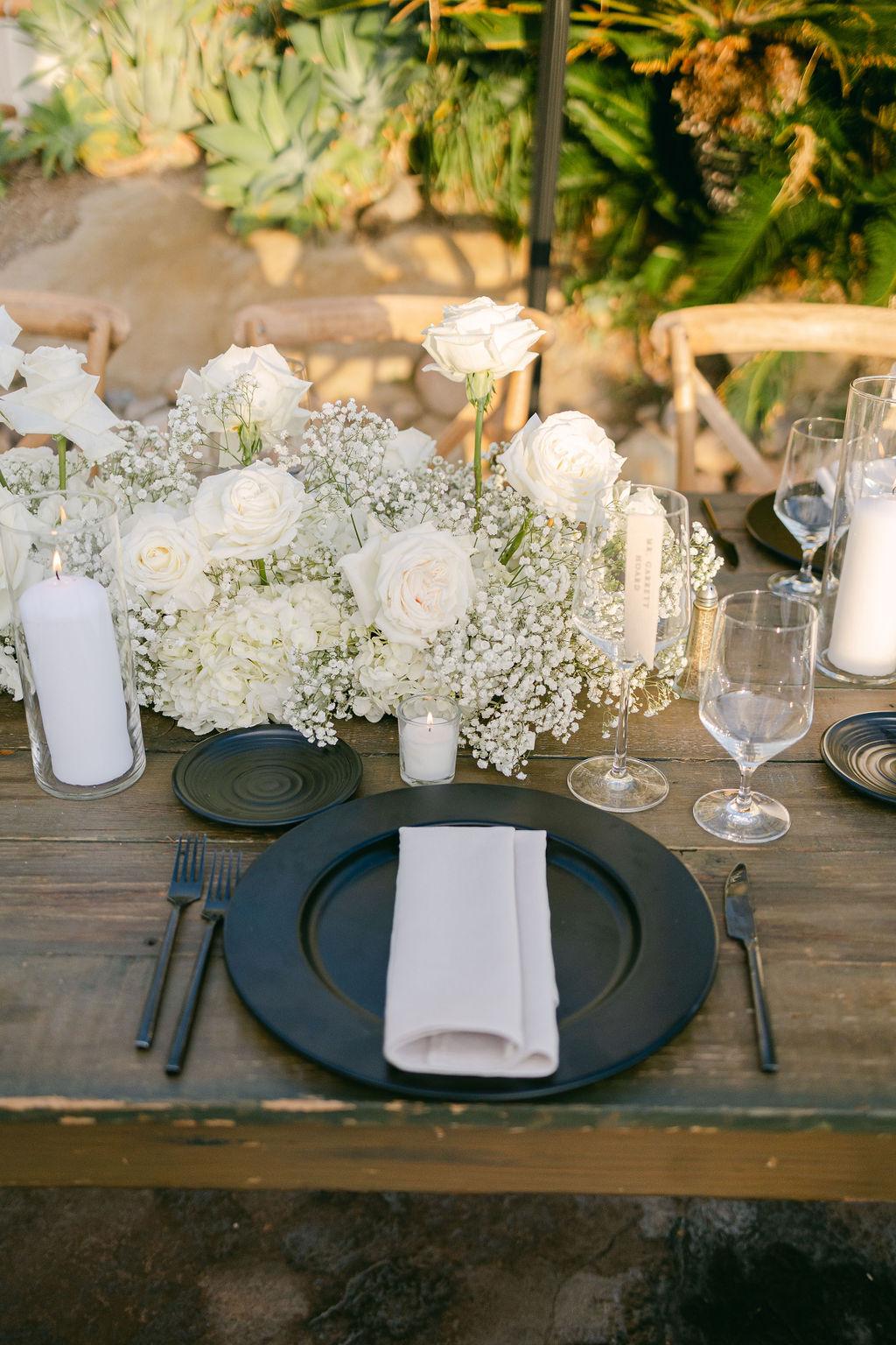 A Modern Fall Wedding at Hummingbird Nest Ranch Villa 85