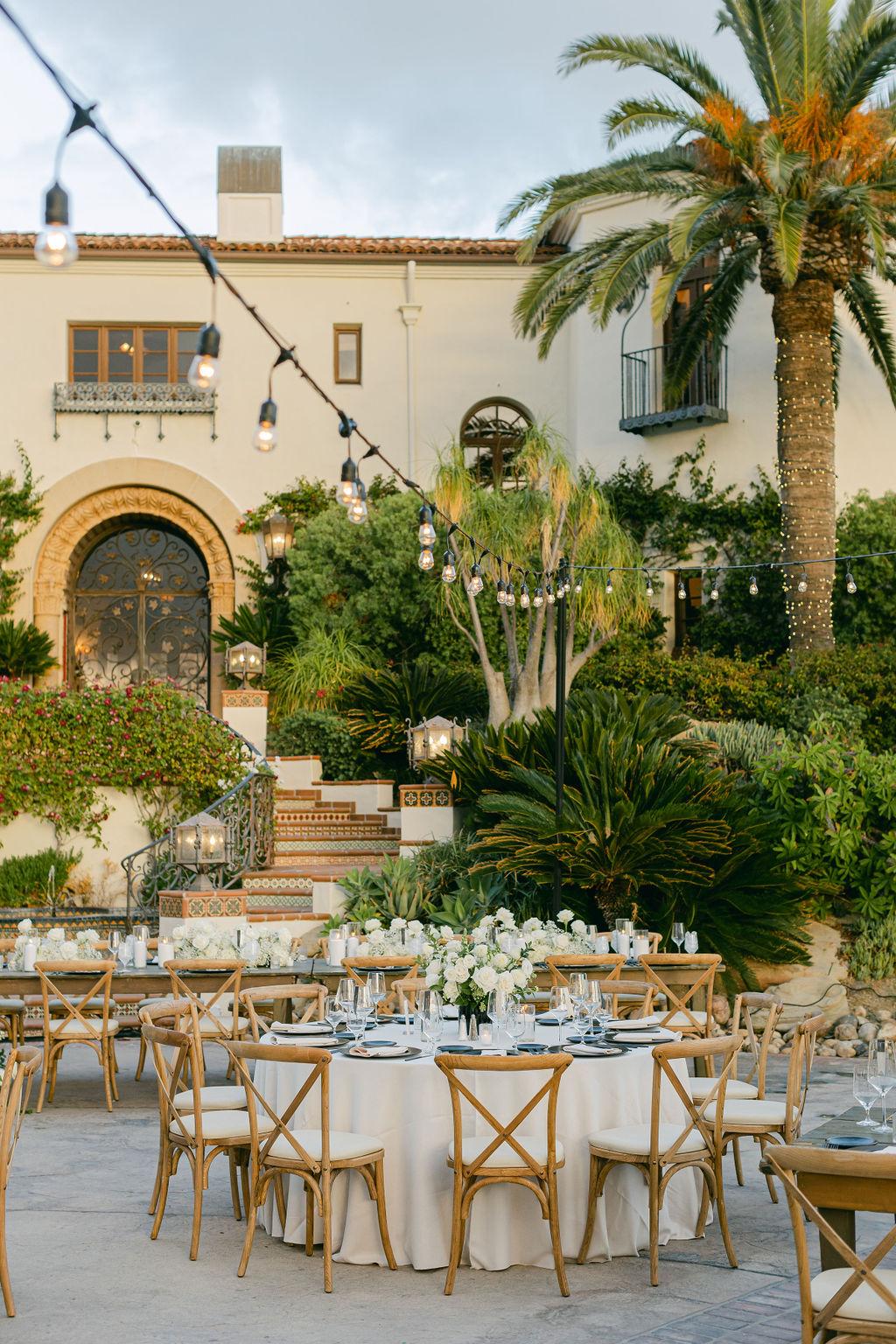 A Modern Fall Wedding at Hummingbird Nest Ranch Villa 92