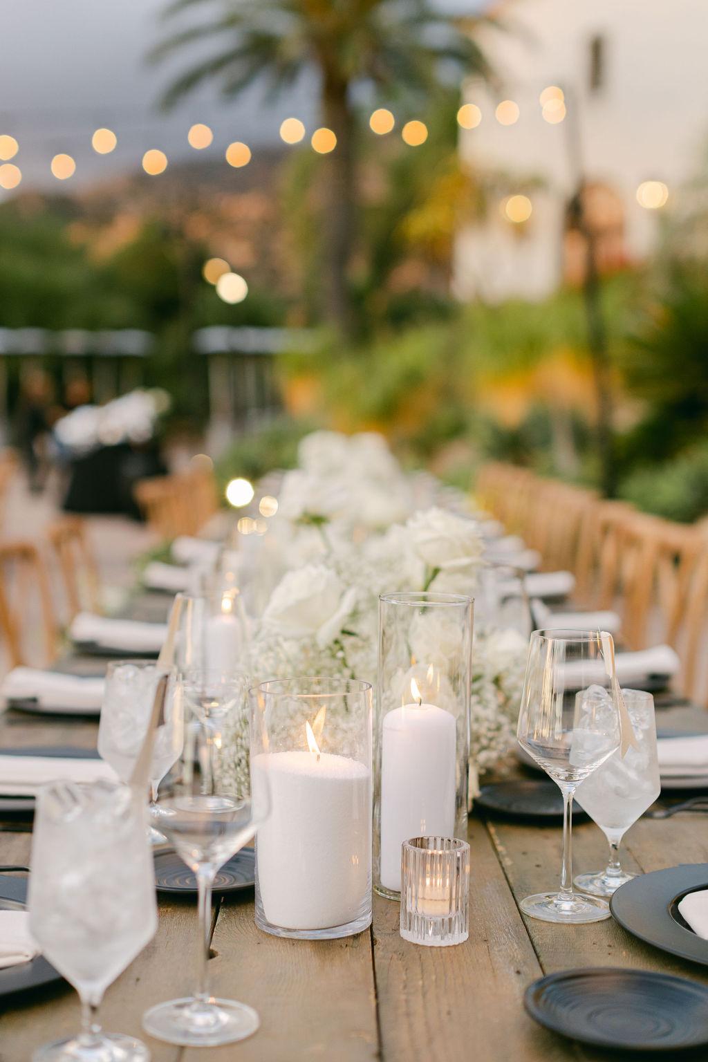 A Modern Fall Wedding at Hummingbird Nest Ranch Villa 34
