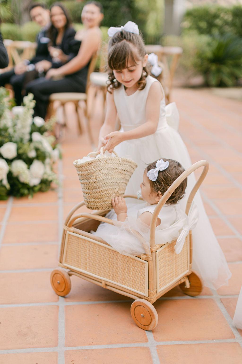 A Modern Fall Wedding at Hummingbird Nest Ranch Villa 14