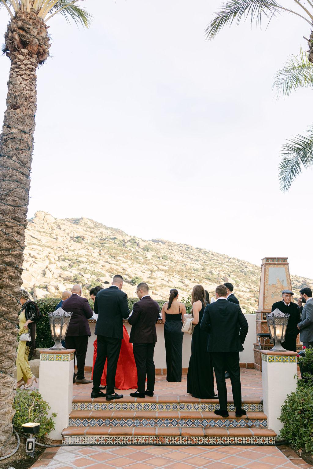 A Modern Fall Wedding at Hummingbird Nest Ranch Villa 88