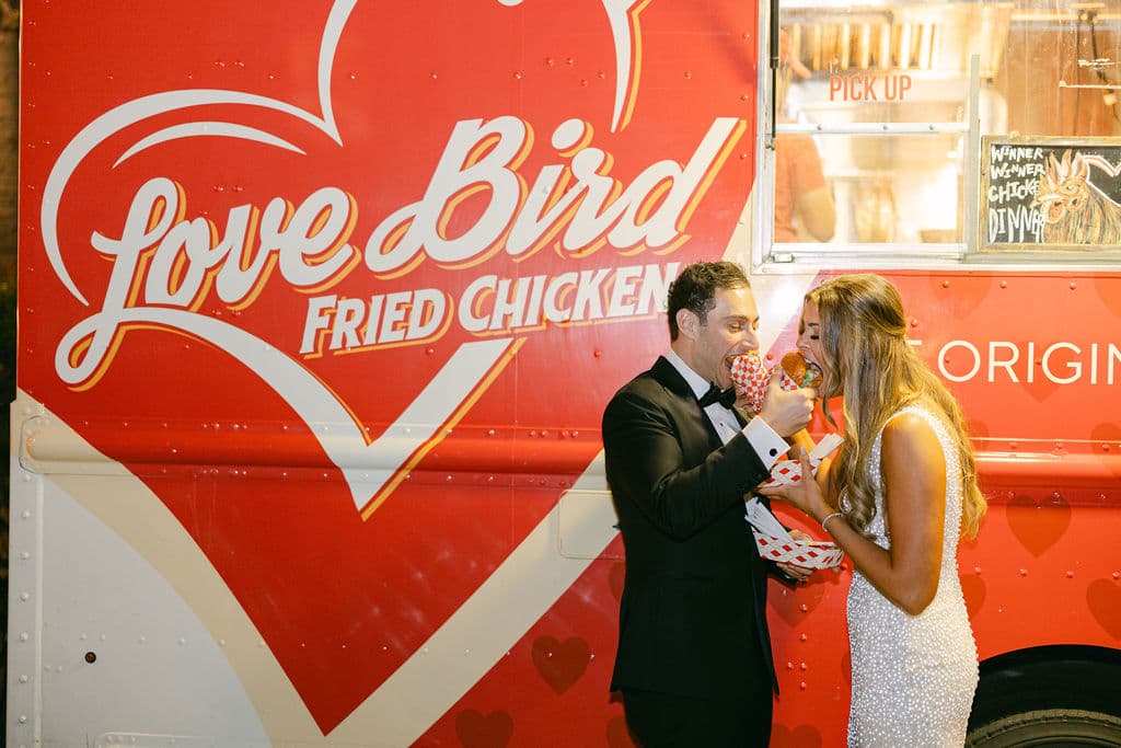 A Modern Fall Wedding at Hummingbird Nest Ranch Villa 22