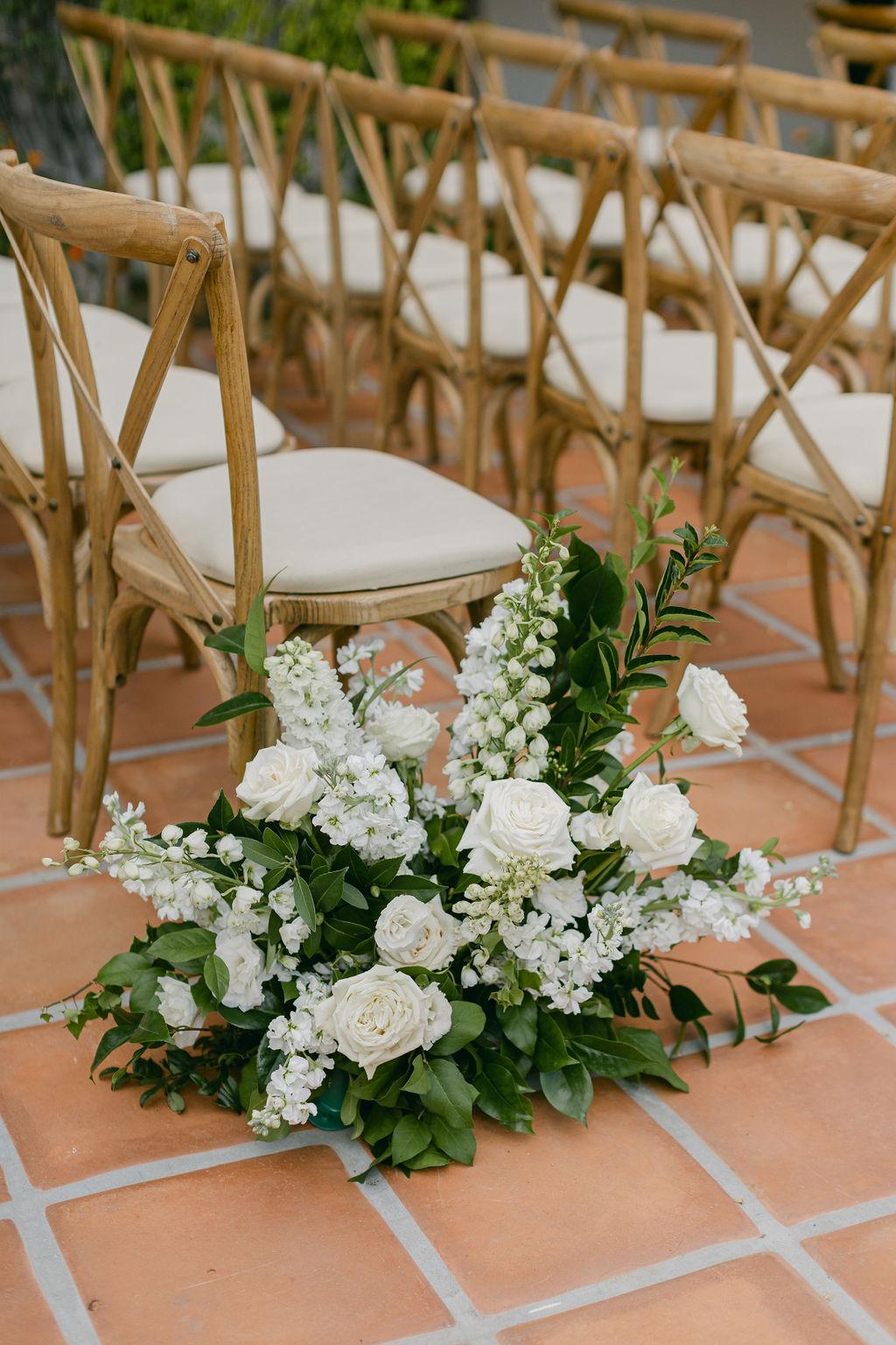 A Modern Fall Wedding at Hummingbird Nest Ranch Villa 36