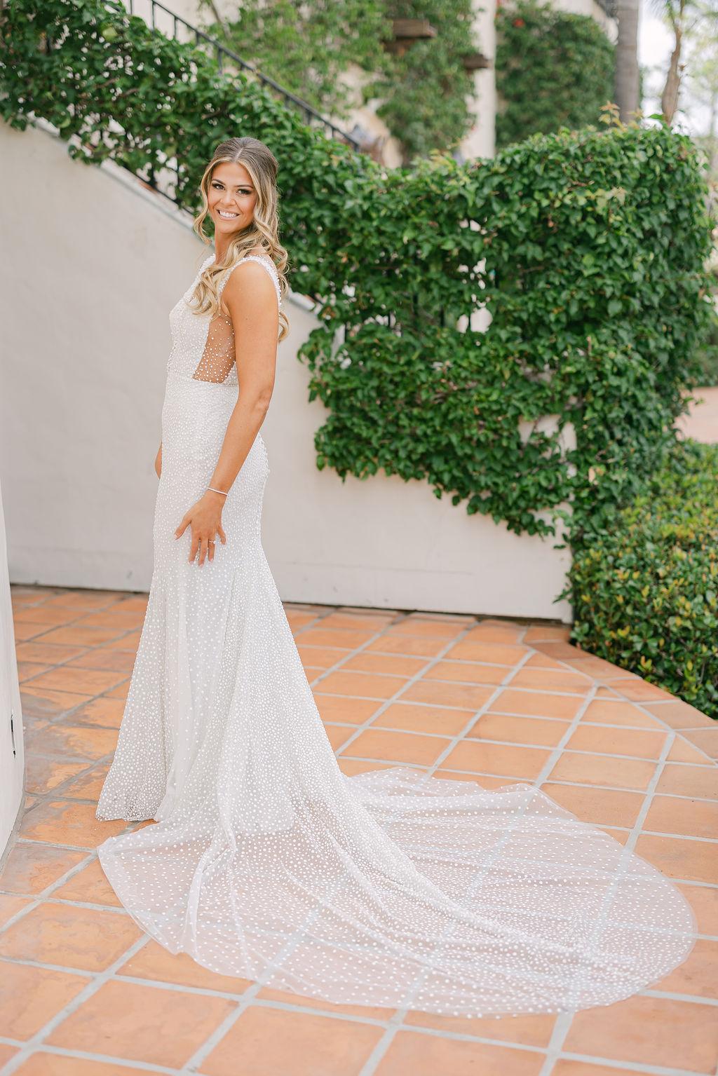 A Modern Fall Wedding at Hummingbird Nest Ranch Villa 54