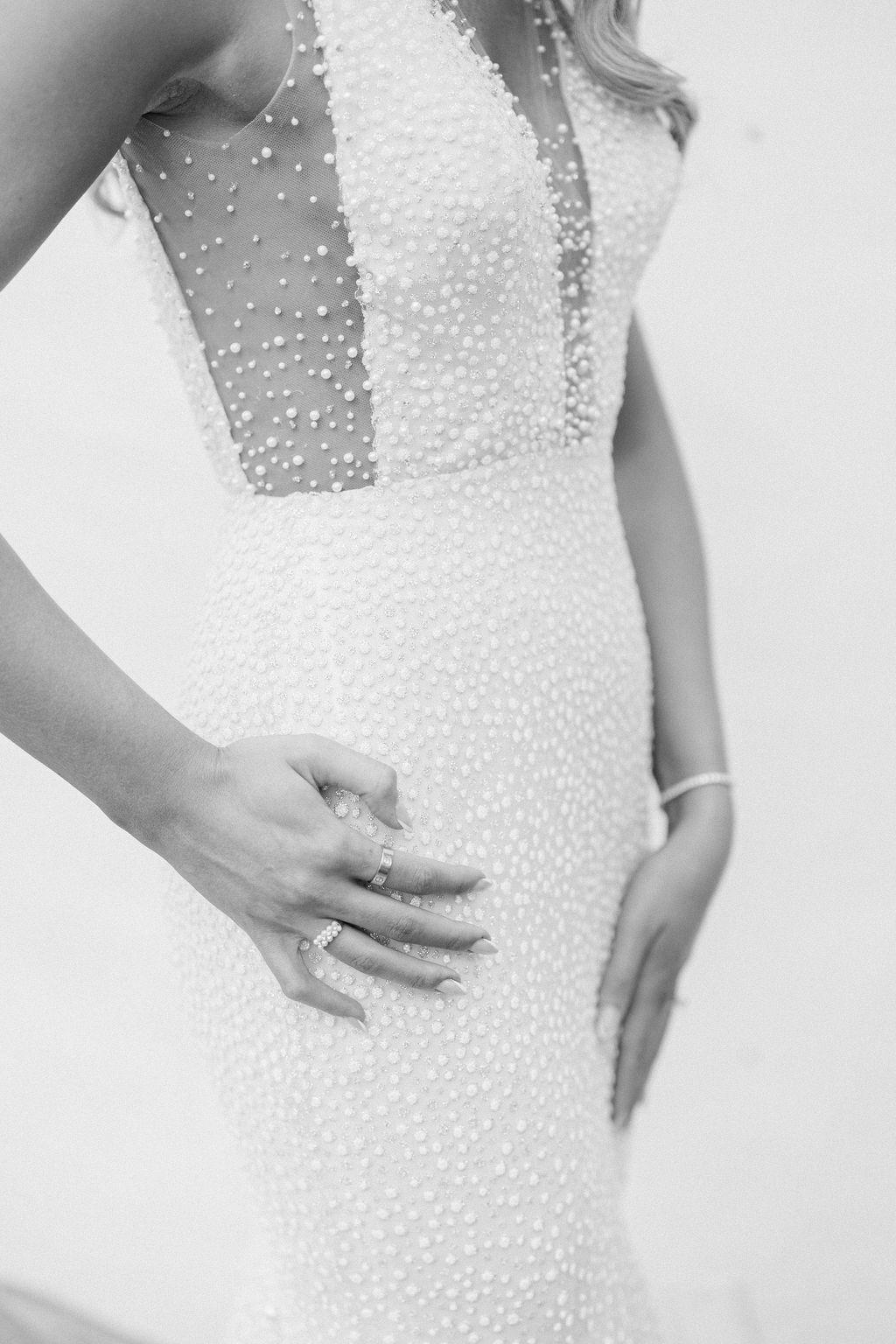 A Modern Fall Wedding at Hummingbird Nest Ranch Villa 5