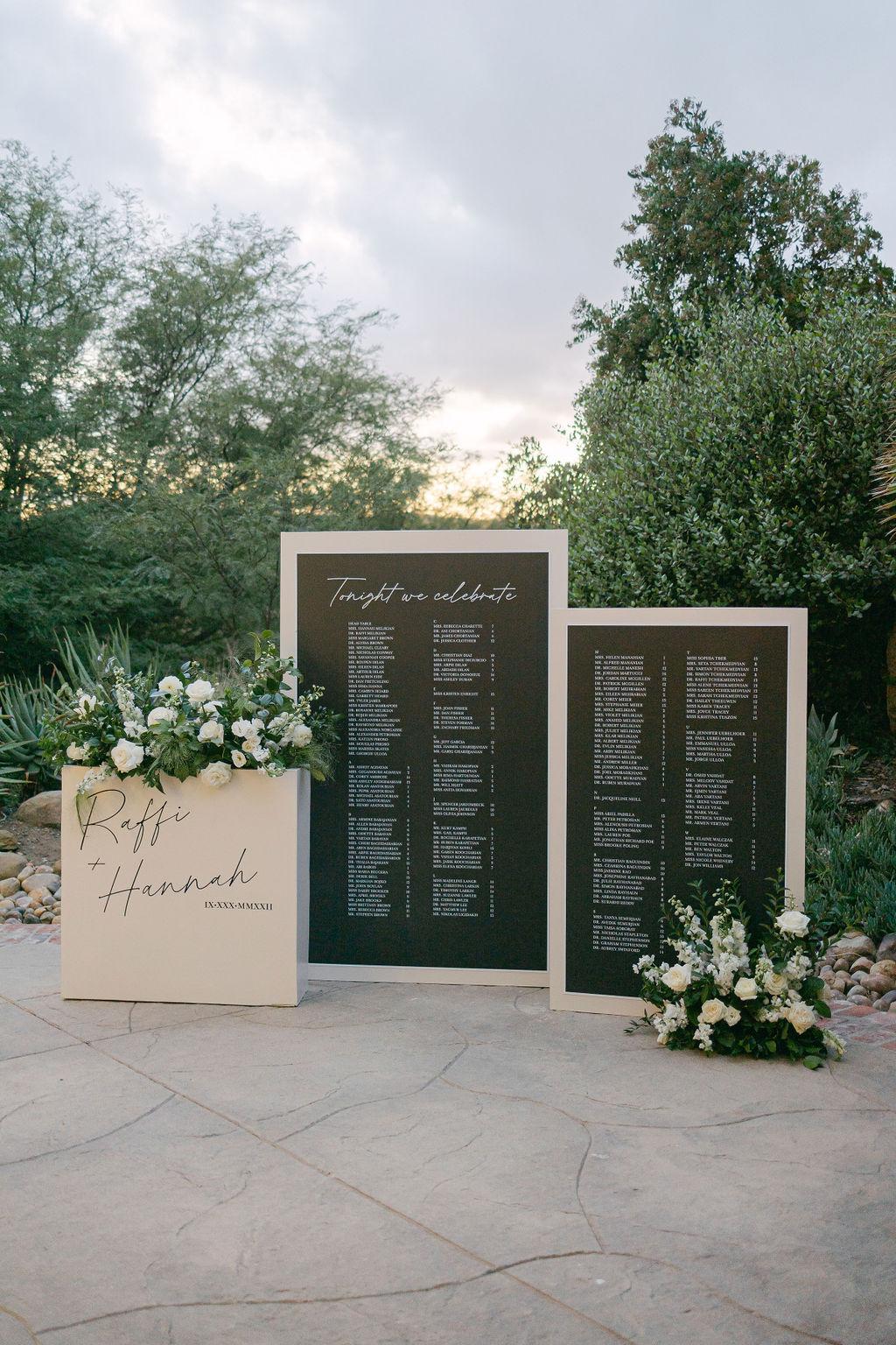 A Modern Fall Wedding at Hummingbird Nest Ranch Villa 96