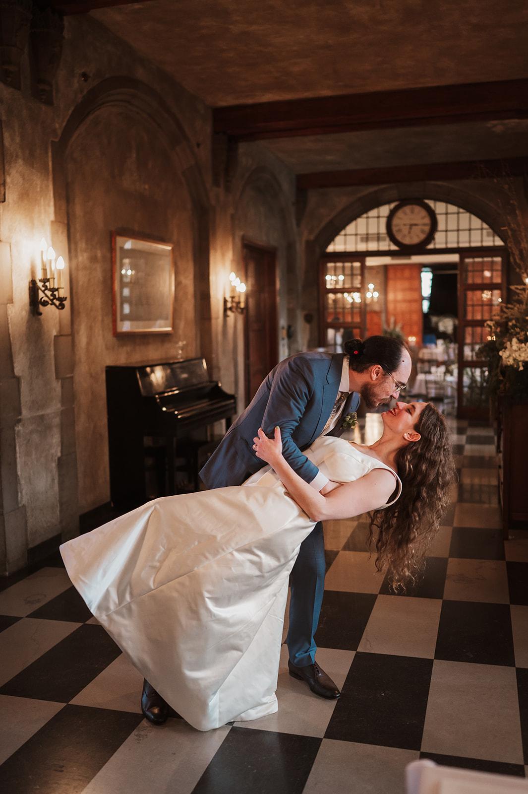 A Late Spring Wedding at The Quadrangle Club 39