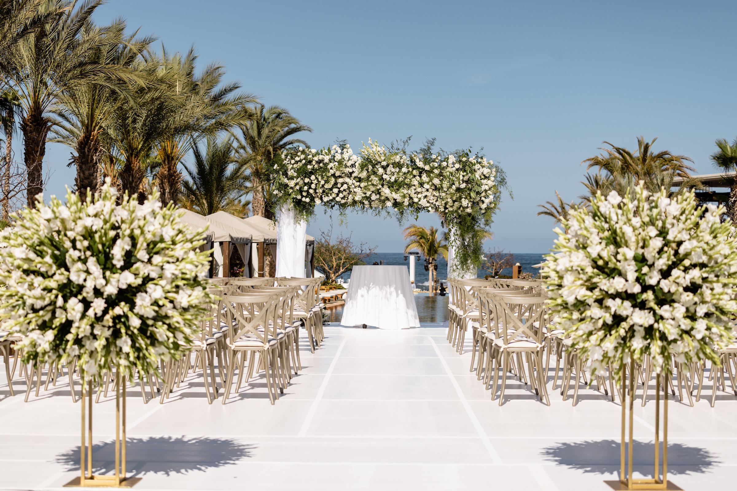 A Destination Summer Wedding at Chileno Bay Auberge 76