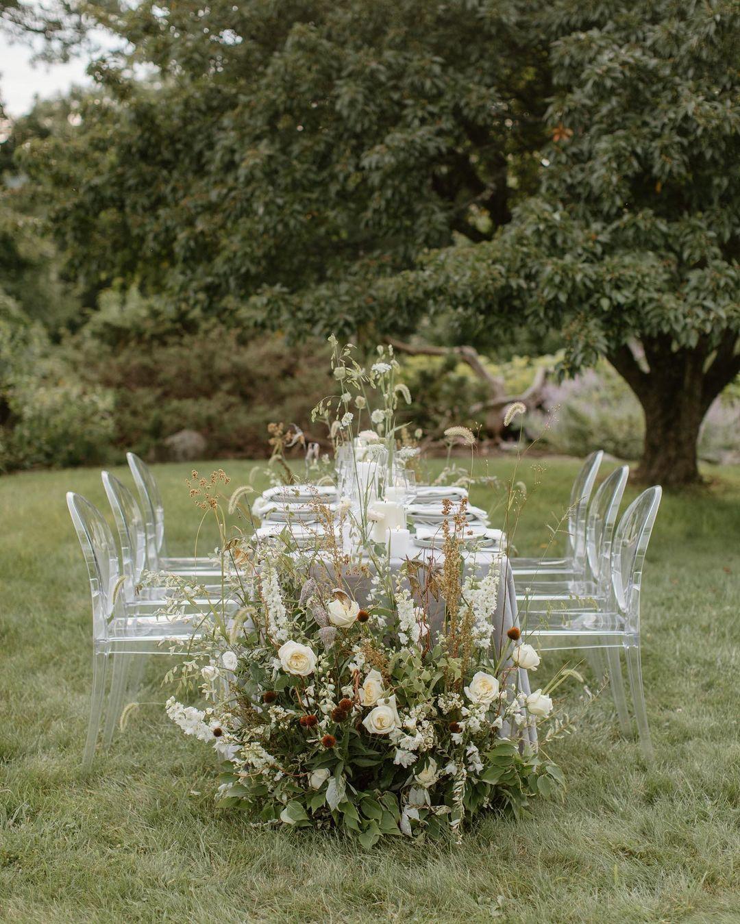 Petals & Plates