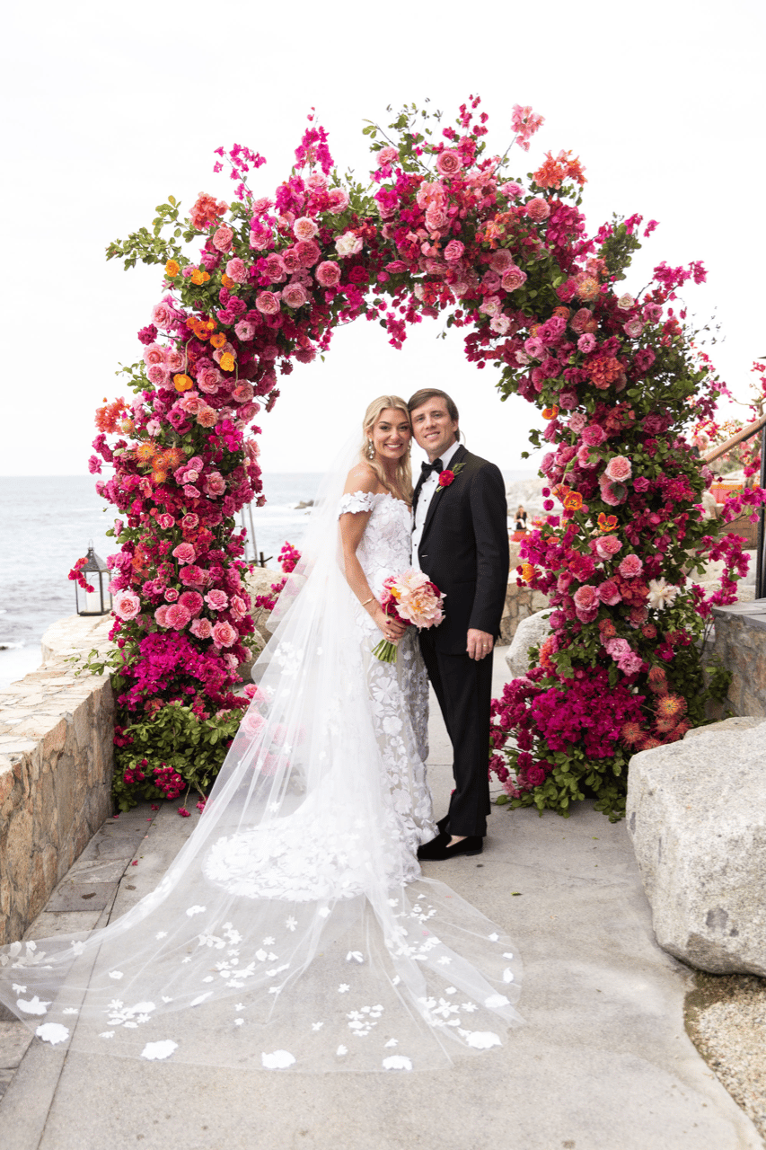 A Non-Traditional Spring Wedding at Esperanza