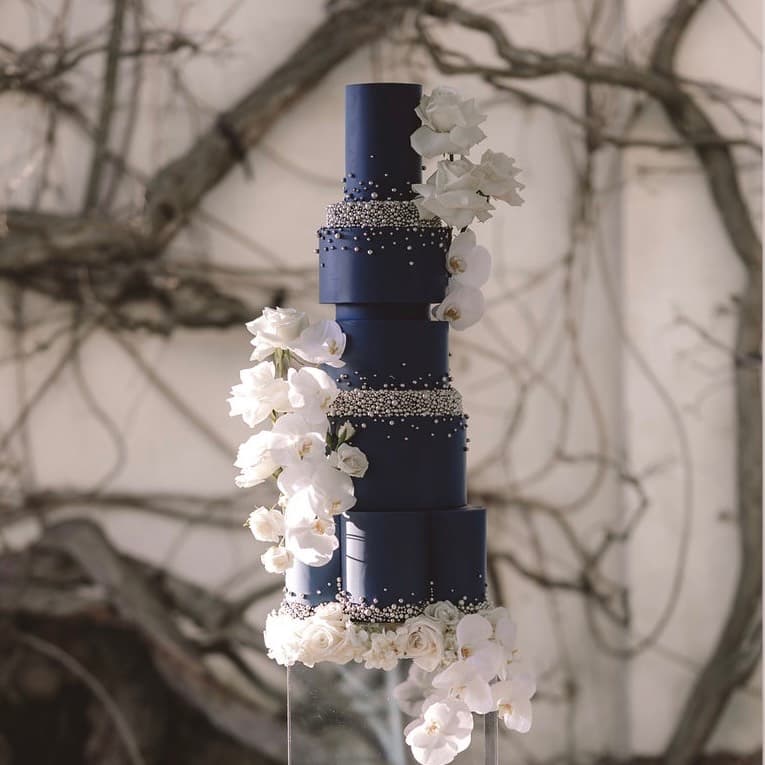 Cake Design by Holly Miller