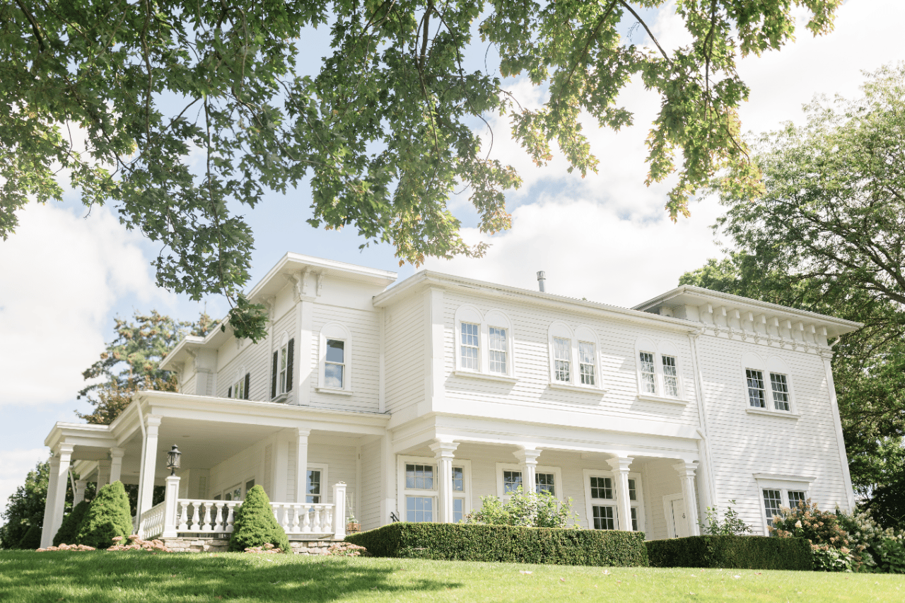 John Joseph Inn