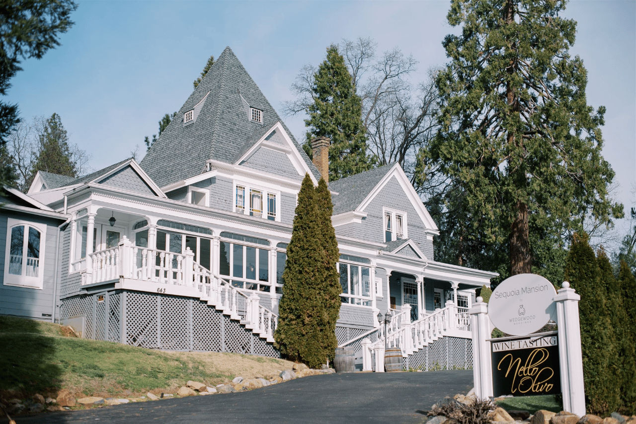 Sequoia Mansion