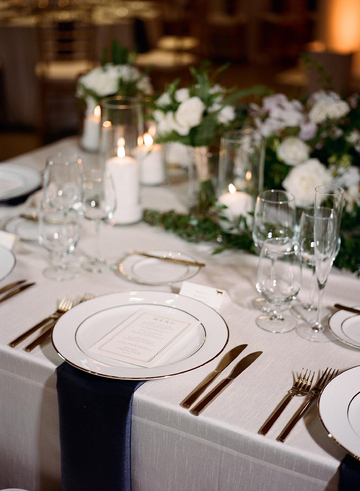 A Modern Spring Wedding at the California Academy of Sciences 26