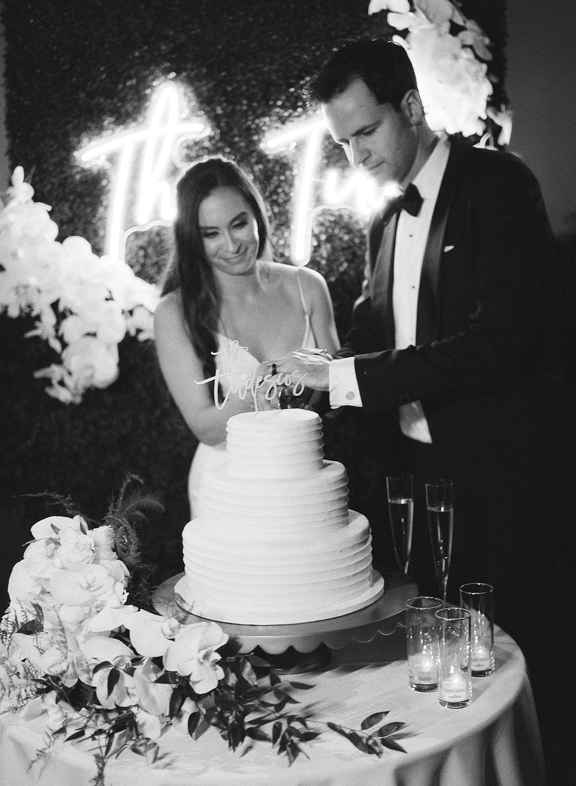 A Modern Spring Wedding at the California Academy of Sciences 6