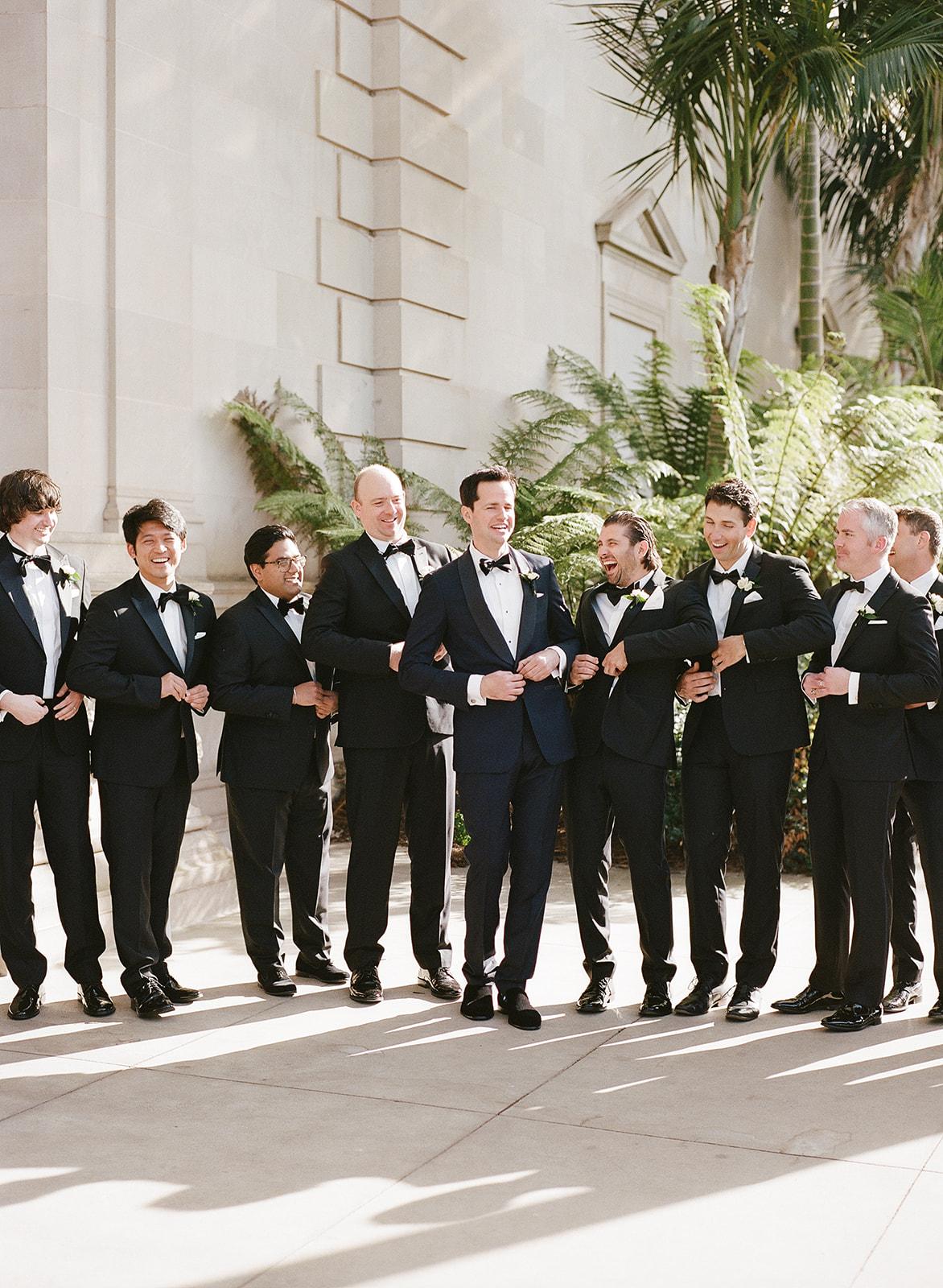 A Modern Spring Wedding at the California Academy of Sciences 28