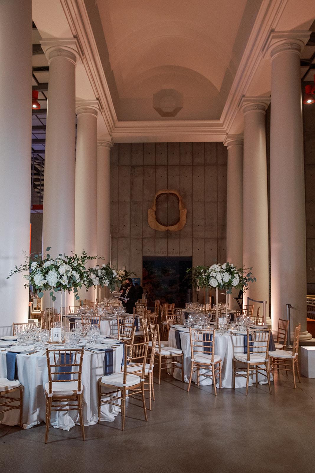 A Modern Spring Wedding at the California Academy of Sciences 30