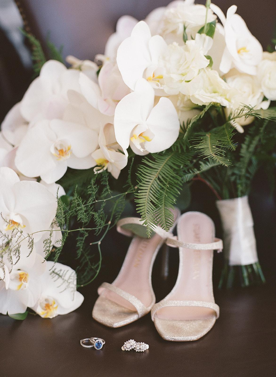 A Modern Spring Wedding at the California Academy of Sciences 16