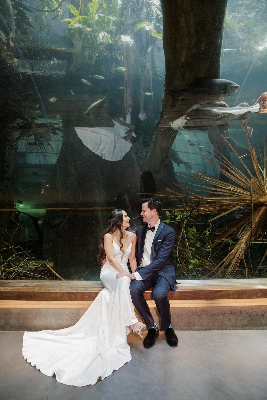 A Modern Spring Wedding at the California Academy of Sciences 21