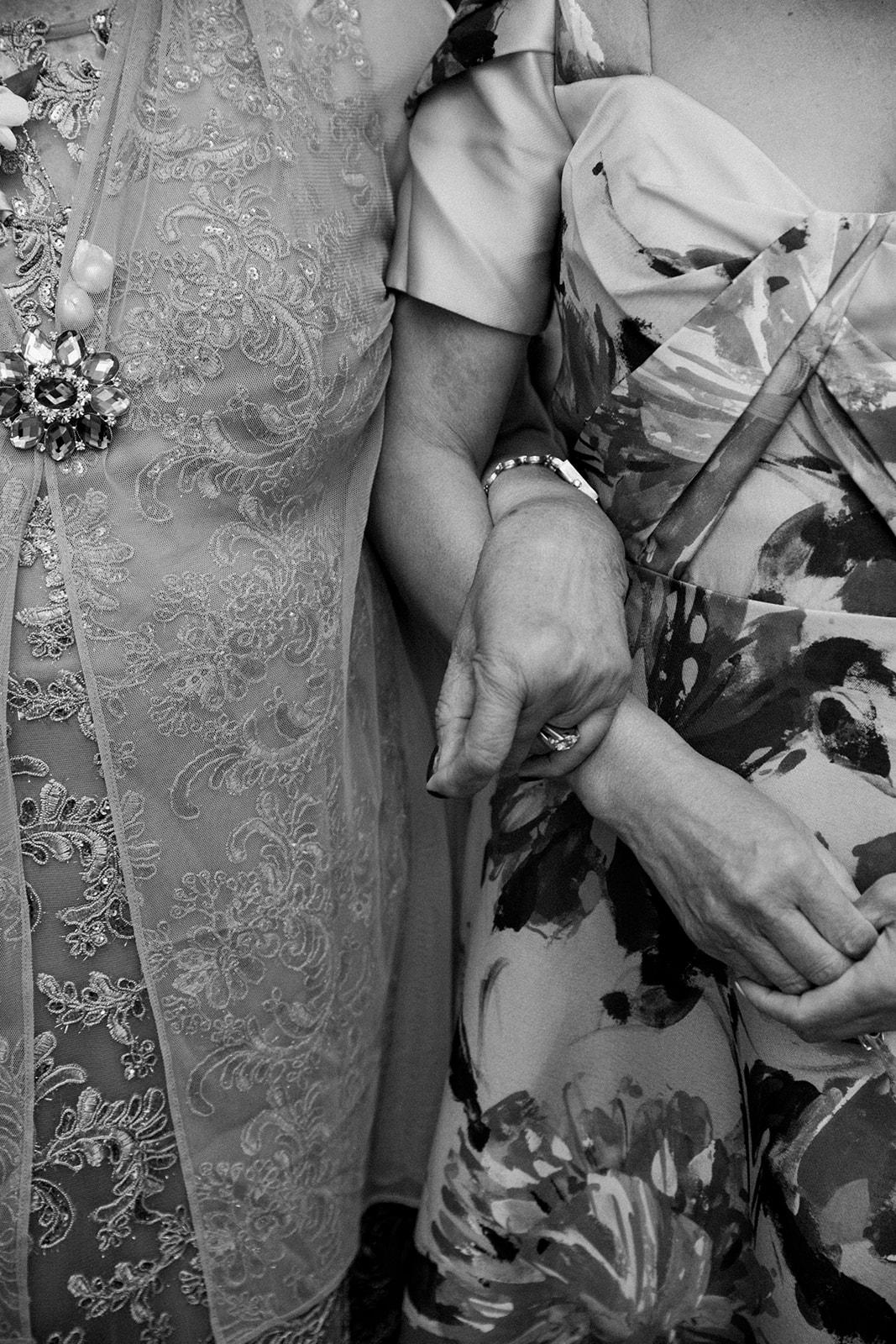 A Modern Spring Wedding at the California Academy of Sciences 23