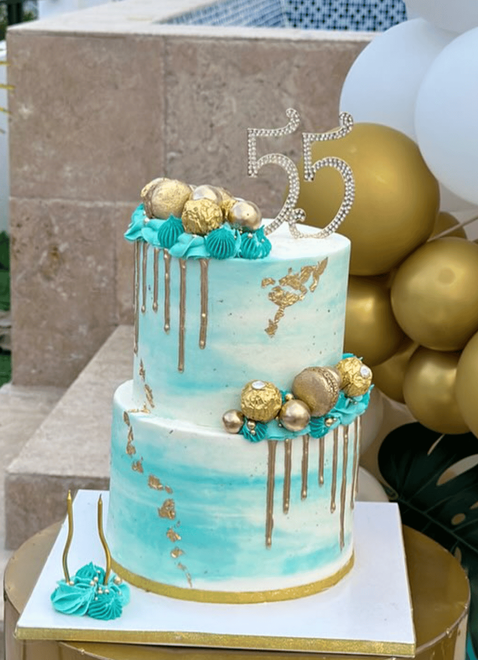 Chocolate Girl Cakes
