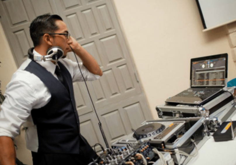 DJ Escence