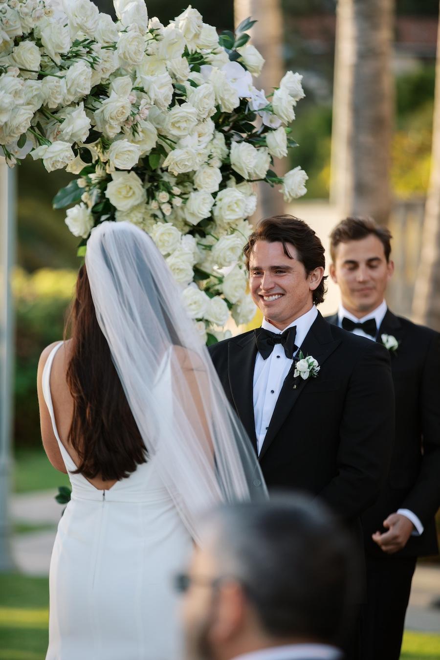 A Modern Spring Wedding at the Bel-Air Bay Club 25