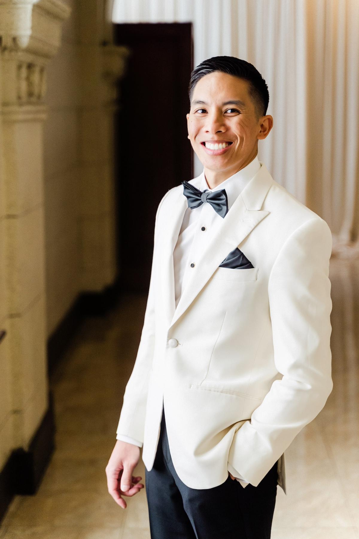 A Glamorous Spring Wedding at The Majestic 18