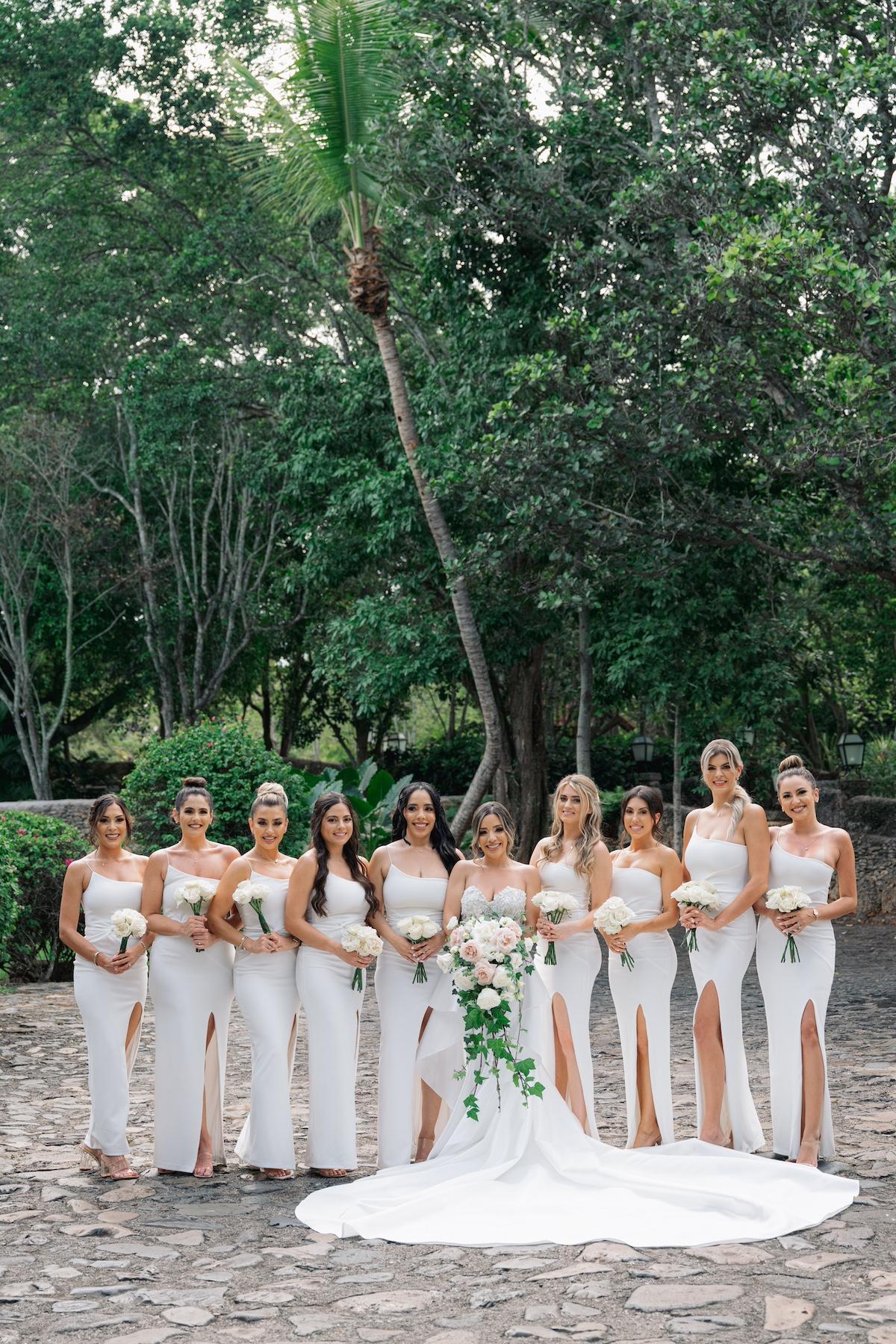 A Romantic Summer Wedding at the Casa De Campo 69