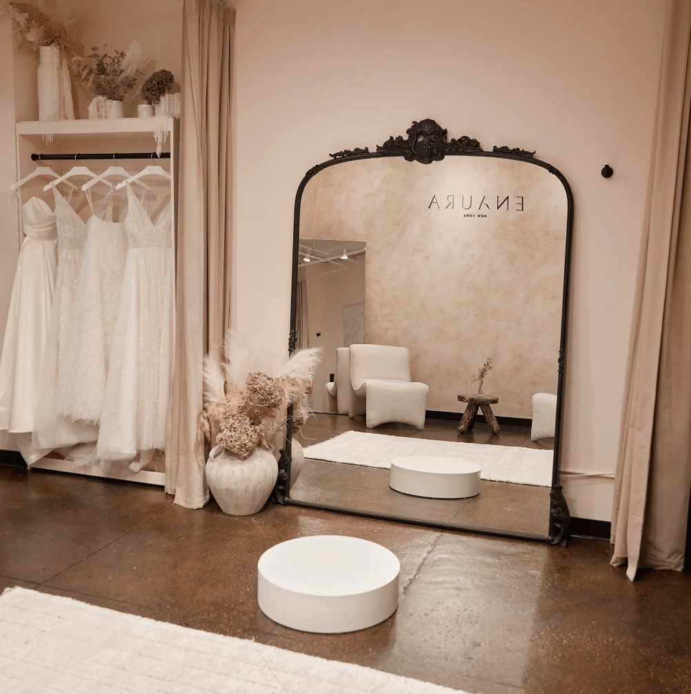 Enaura Bridal portfolio 3