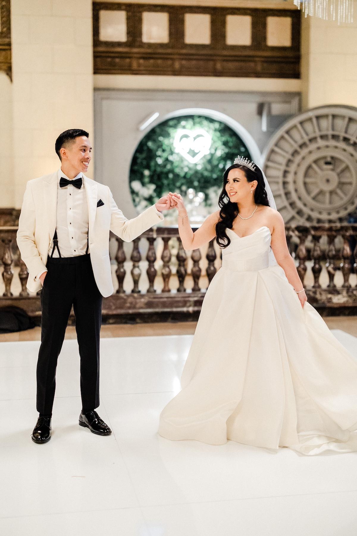 A Glamorous Spring Wedding at The Majestic 32