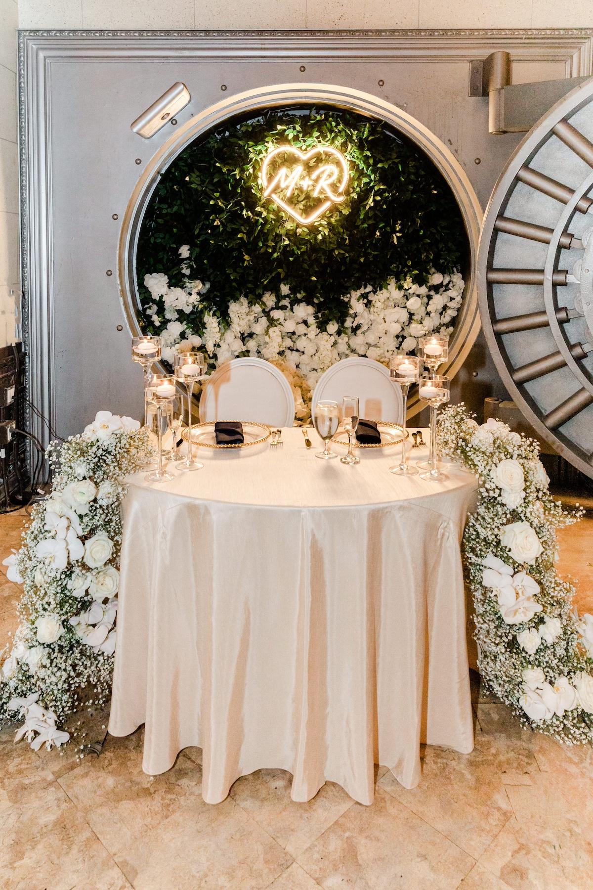 A Glamorous Spring Wedding at The Majestic 112
