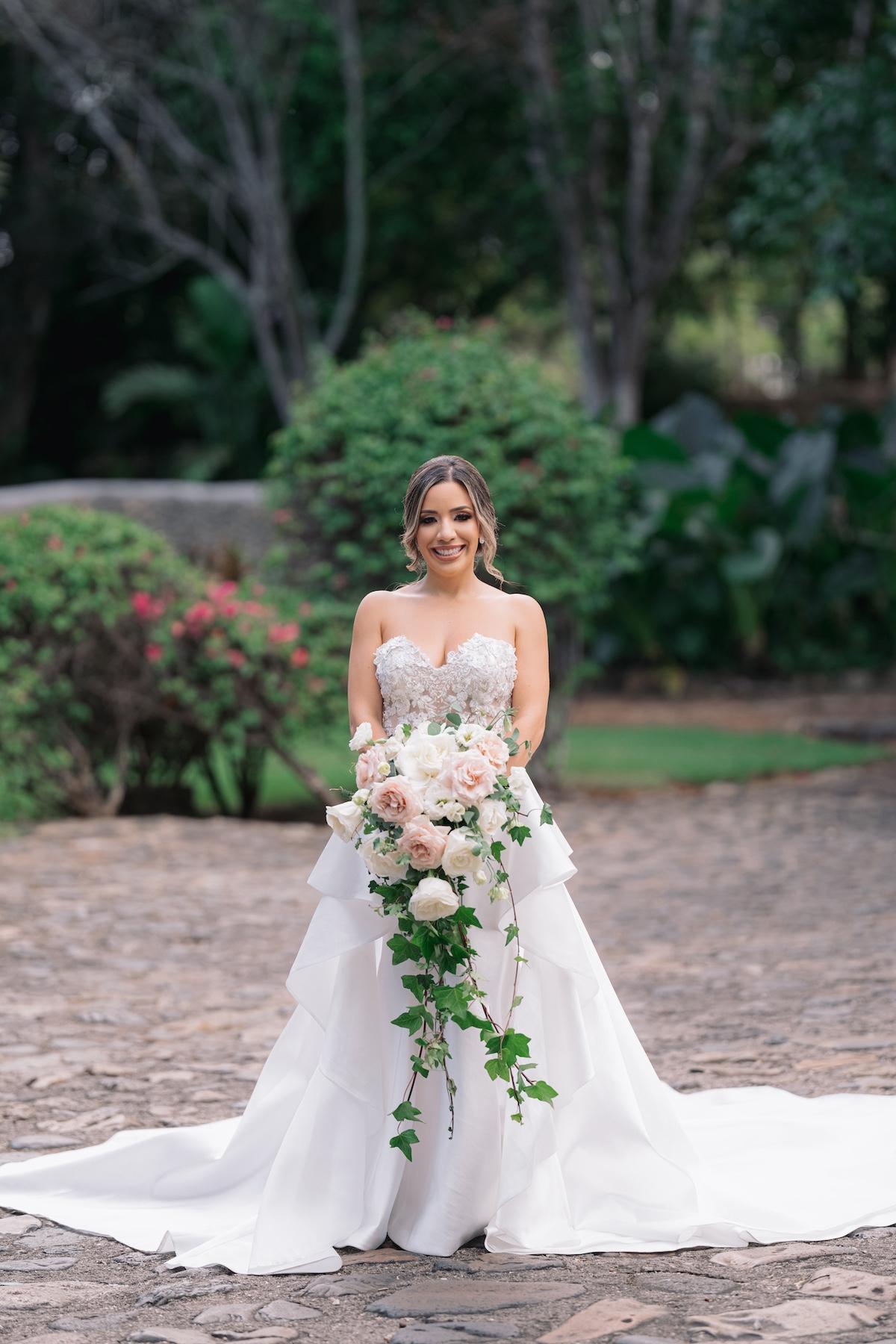 A Romantic Summer Wedding at the Casa De Campo 23