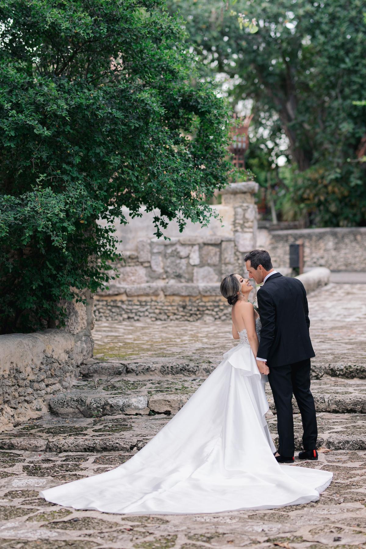 A Romantic Summer Wedding at the Casa De Campo 75