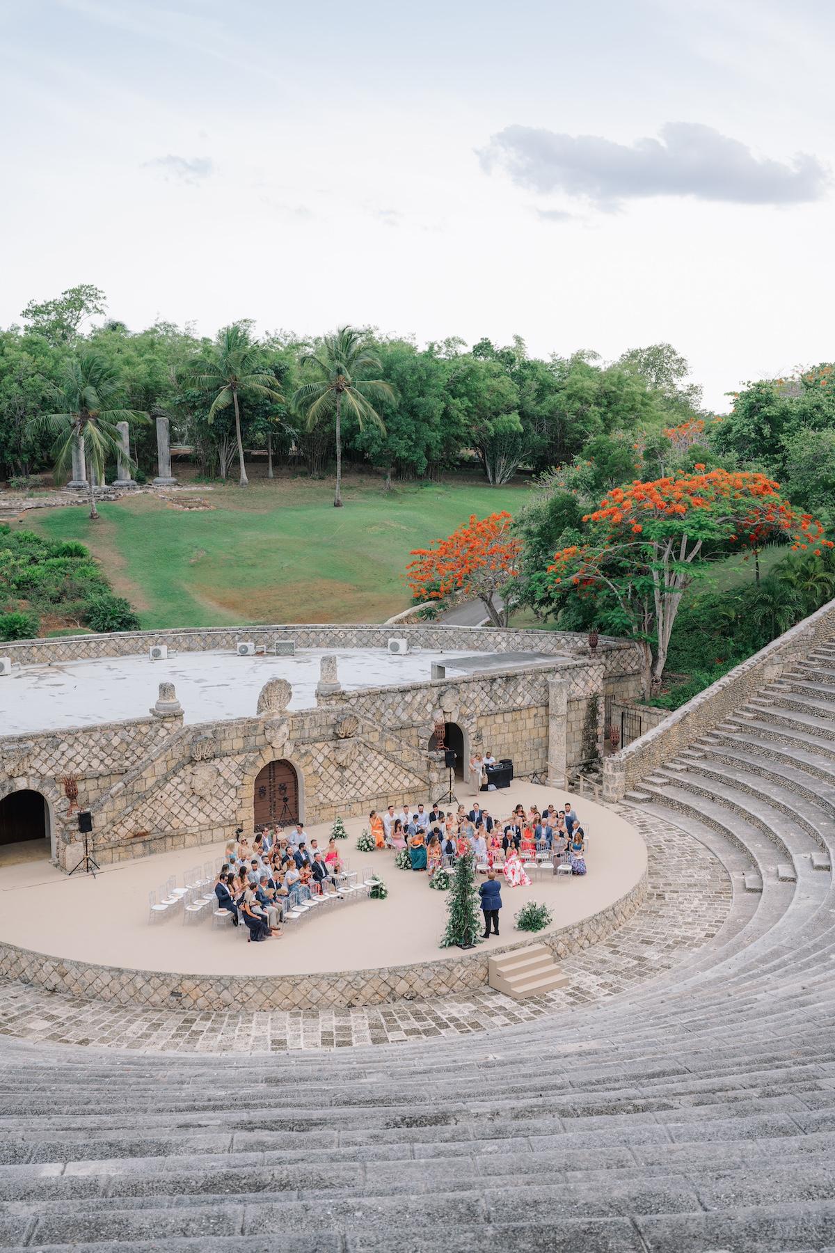 A Romantic Summer Wedding at the Casa De Campo 70