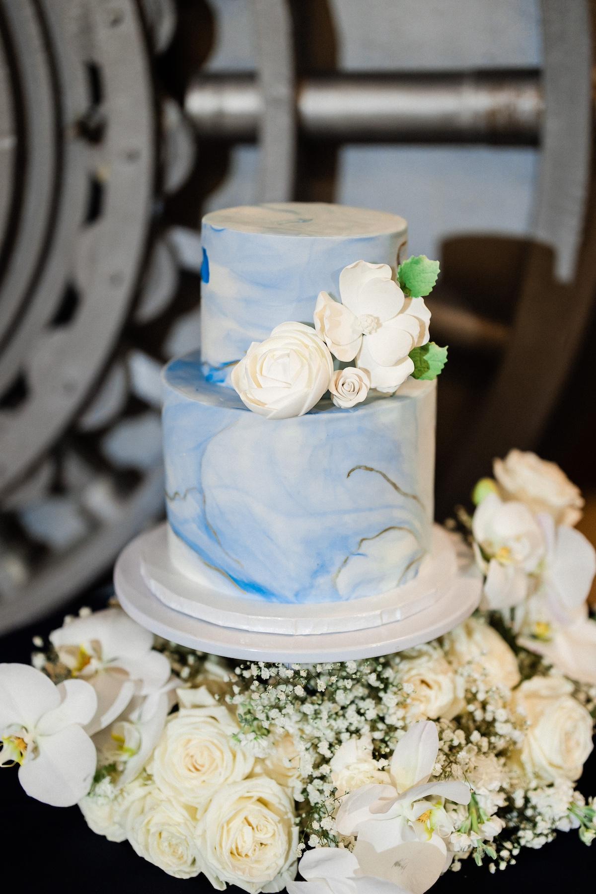 A Glamorous Spring Wedding at The Majestic 13