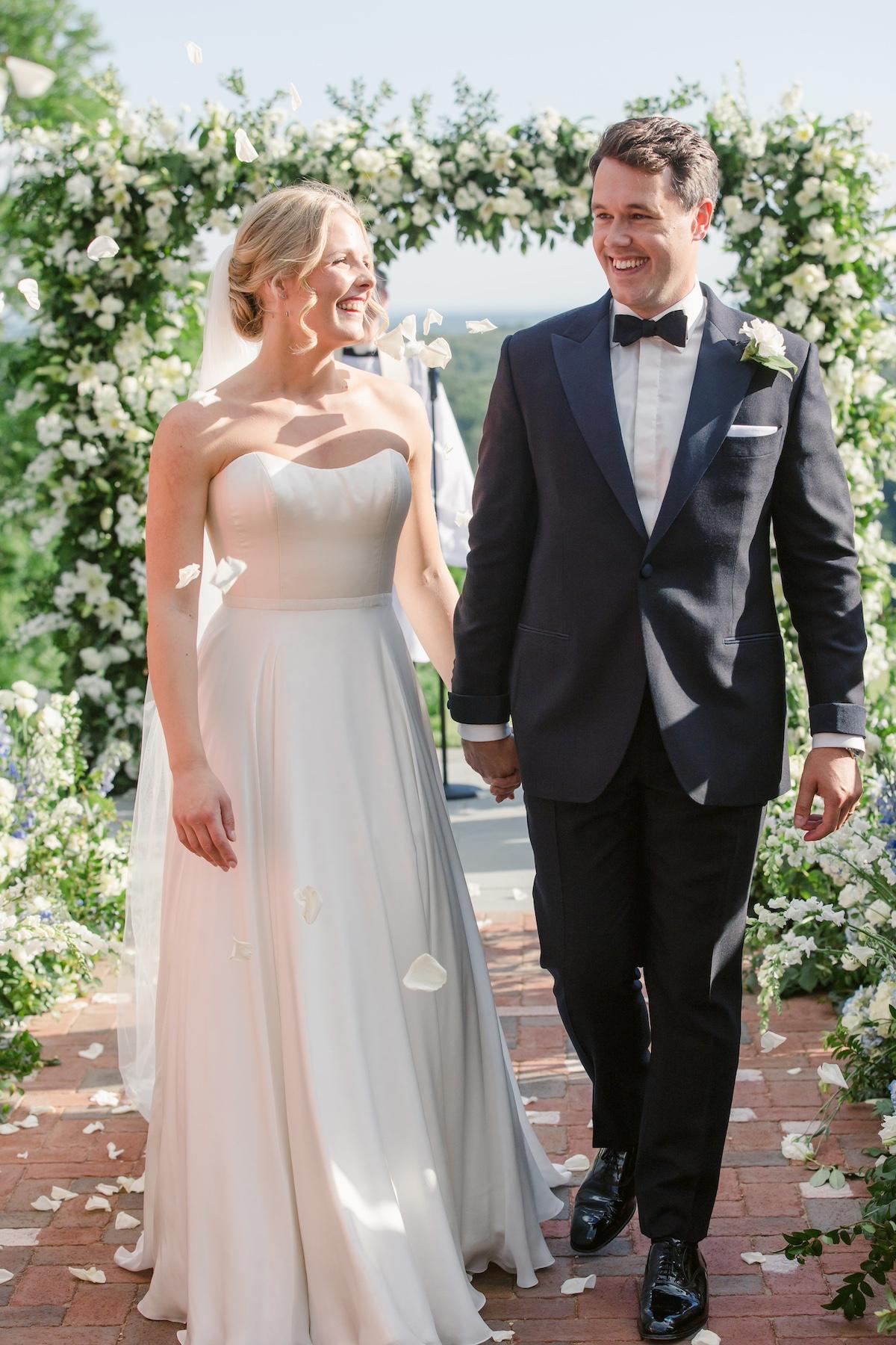 A Whimsical Summer Wedding at The Mansion at Natirar photo 4