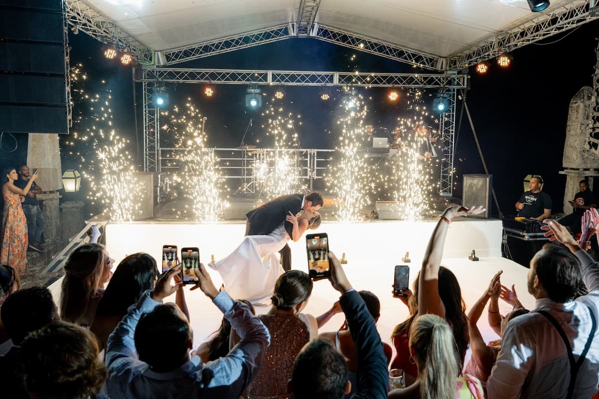 A Romantic Summer Wedding at the Casa De Campo 7