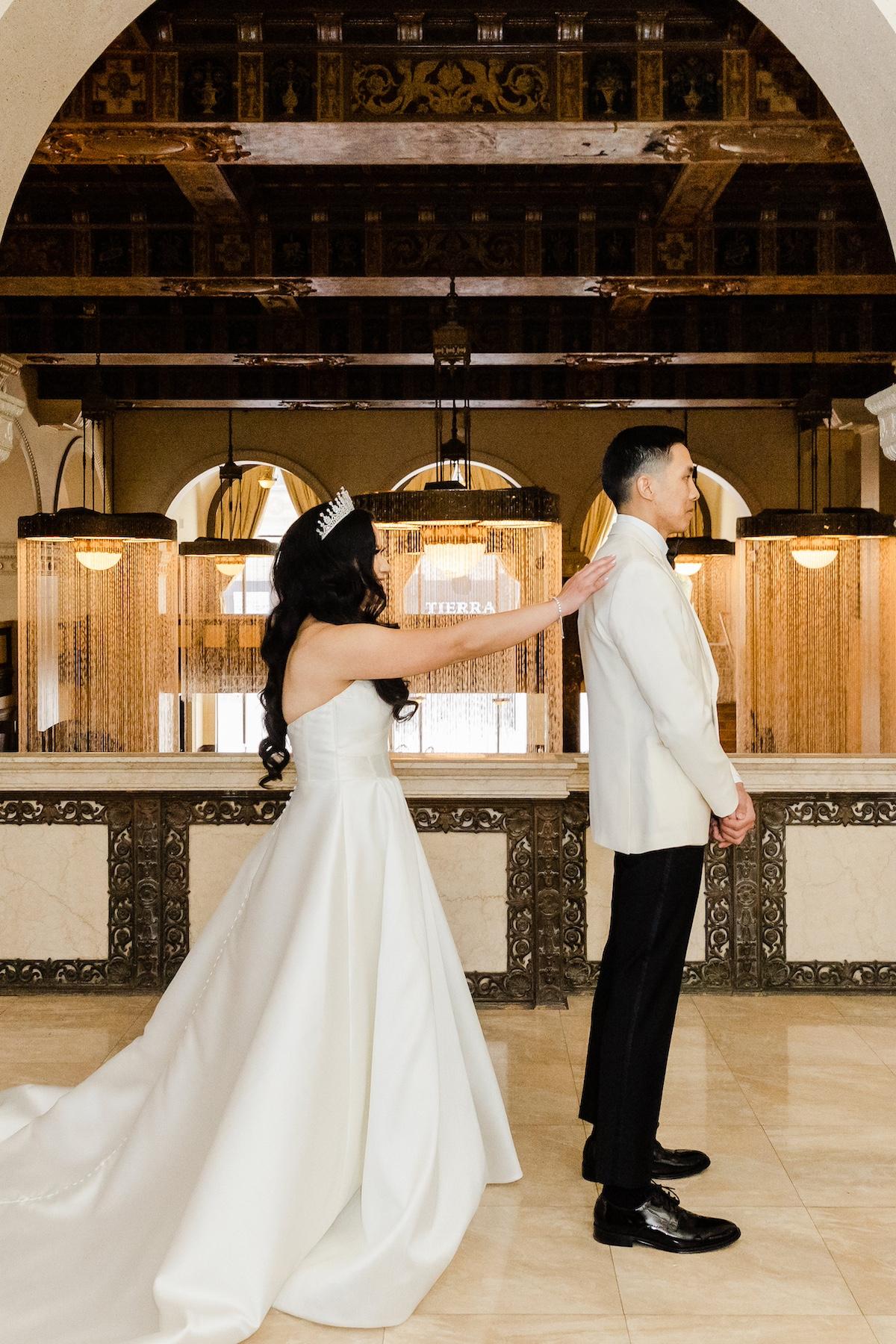 A Glamorous Spring Wedding at The Majestic 87