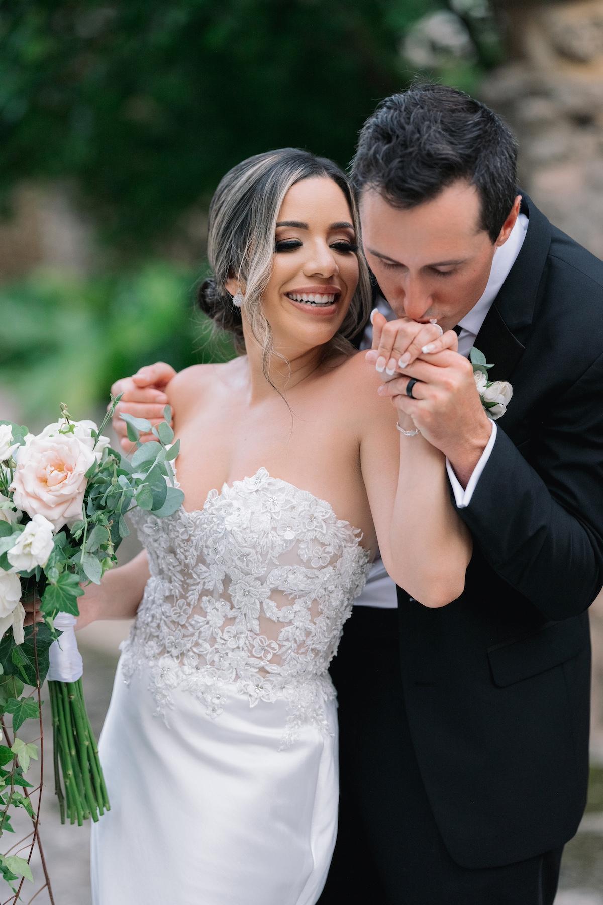 A Romantic Summer Wedding at the Casa De Campo 47