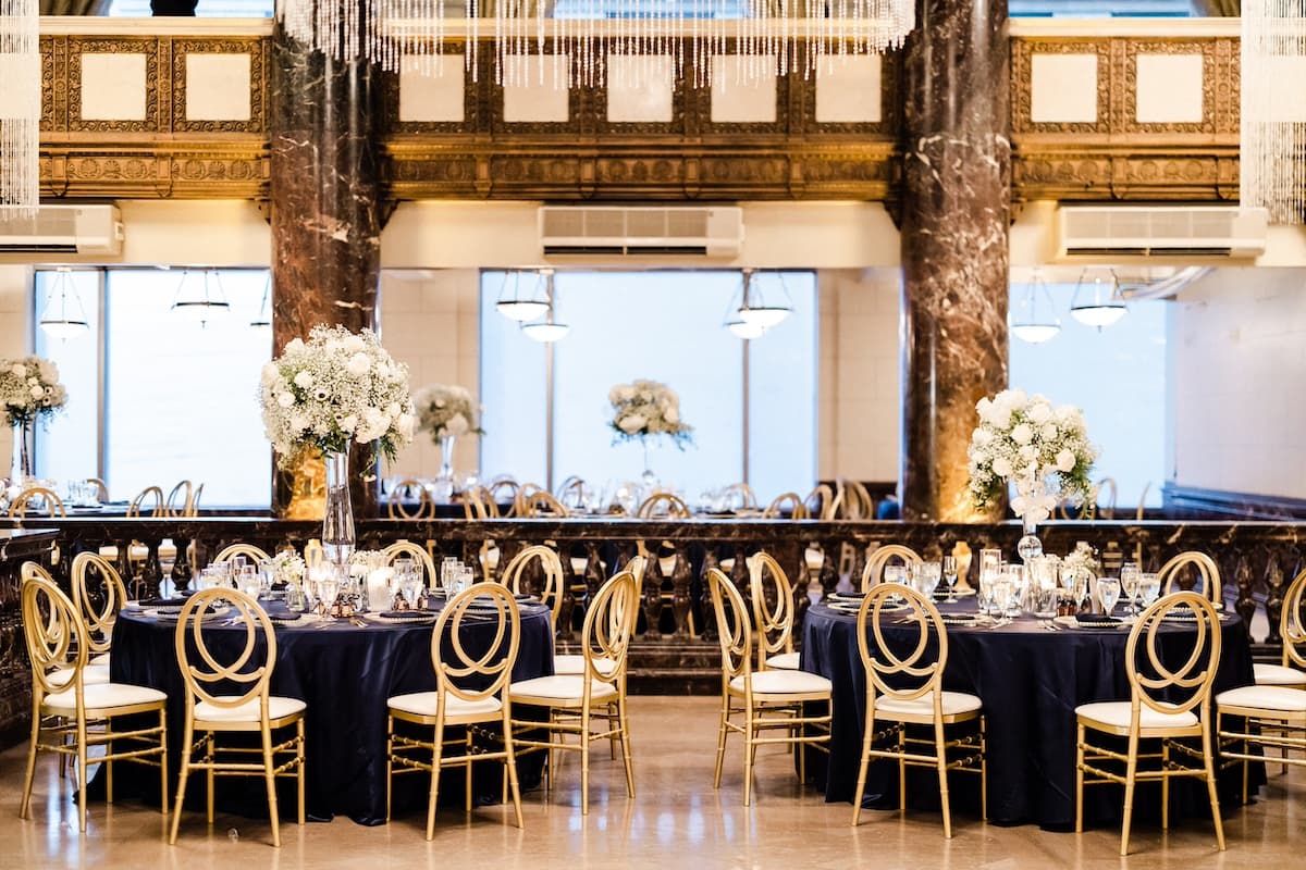 A Glamorous Spring Wedding at The Majestic 7