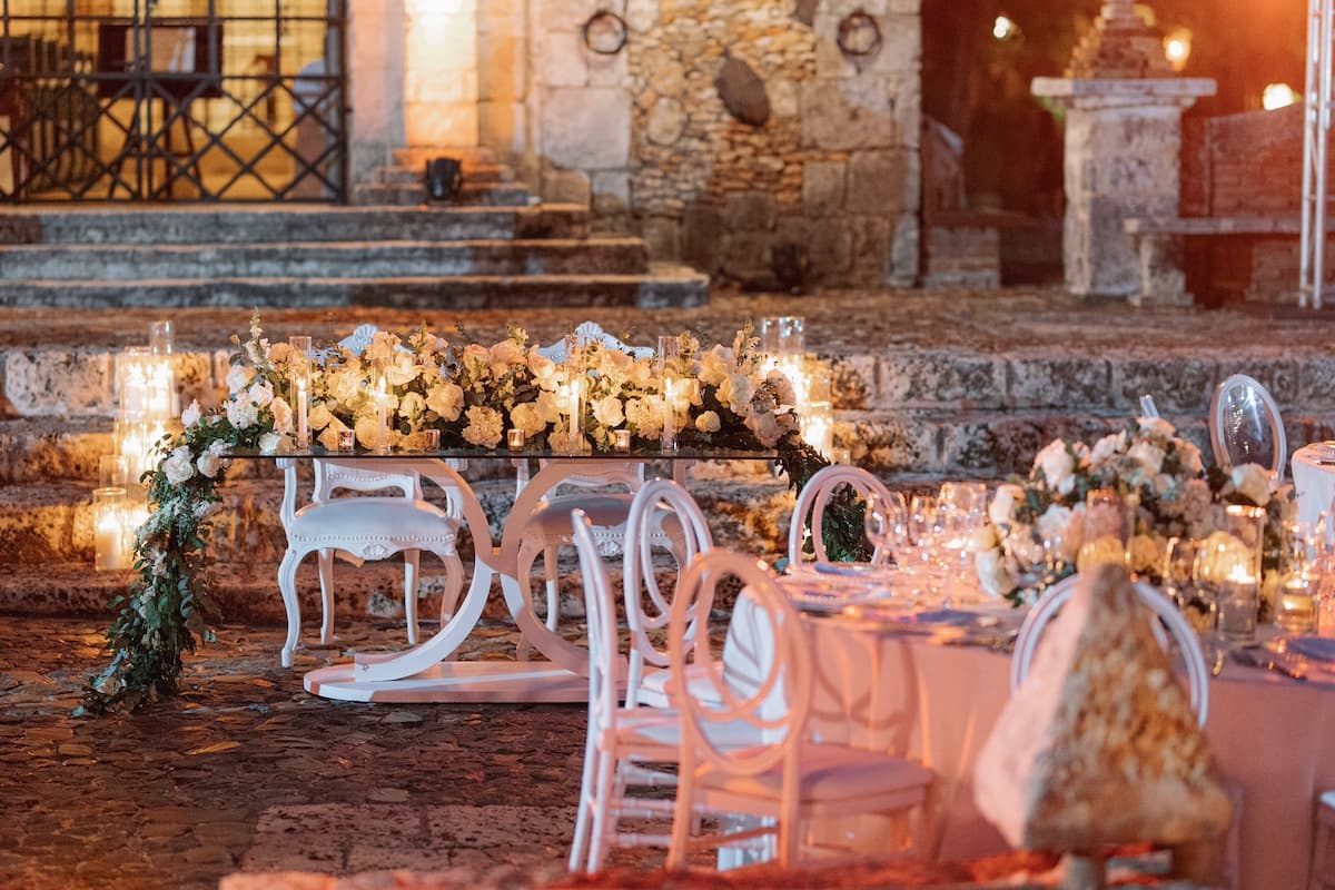 A Romantic Summer Wedding at the Casa De Campo 13